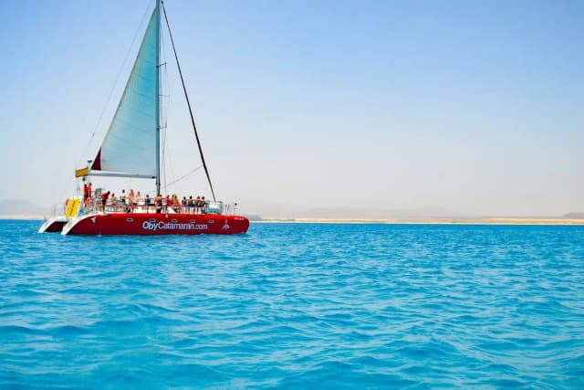 Thumbnail 3 of the excursion /fuerteventura/lobos-catamaran/lobos-catamaran4.webp