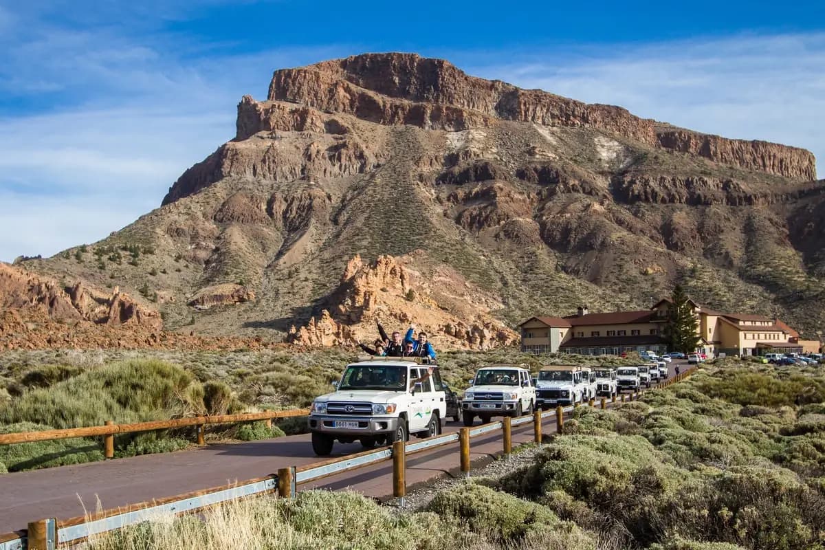 Thumbnail 2 of the excursion /tenerife/jeep-teide/jeep-teide3.webp