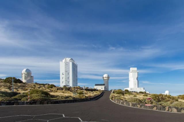 Thumbnail 3 of the excursion /tenerife/jeep-teide/jeep-teide4.webp