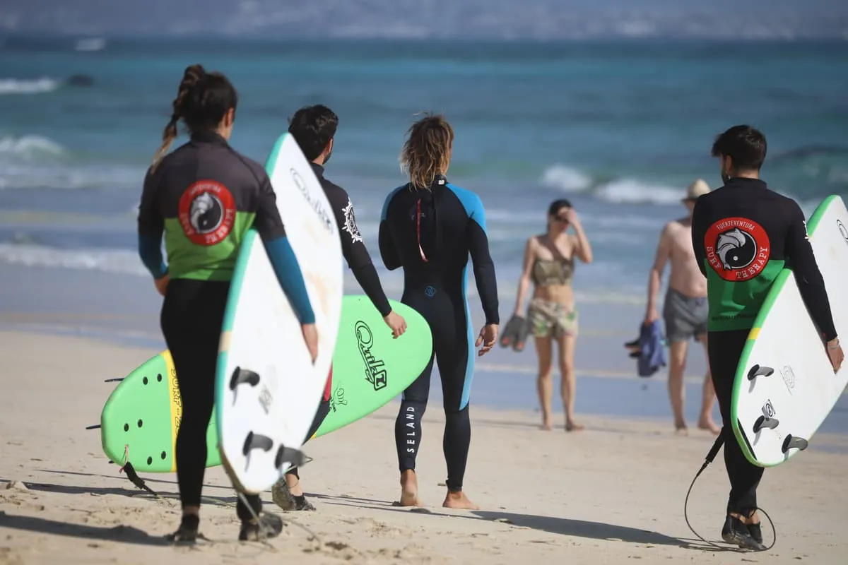 main image of the excursion /fuerteventura/surf-corralejo/surf-corralejo1.webp
