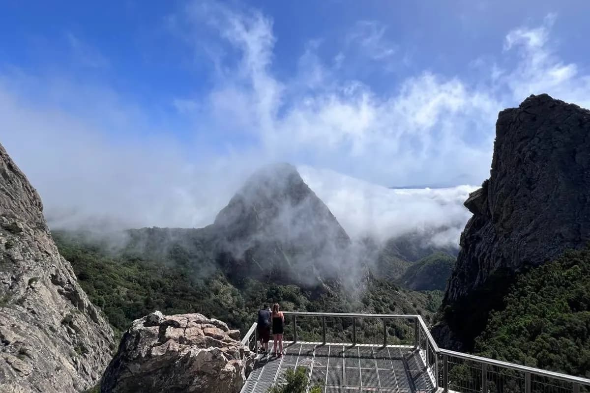 Thumbnail 1 of the excursion /la-gomera/garajonay/garajonay2.webp