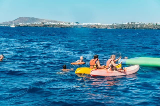 Thumbnail 3 of the excursion /lanzarote/catamaran-papagayo/catamaran4.webp